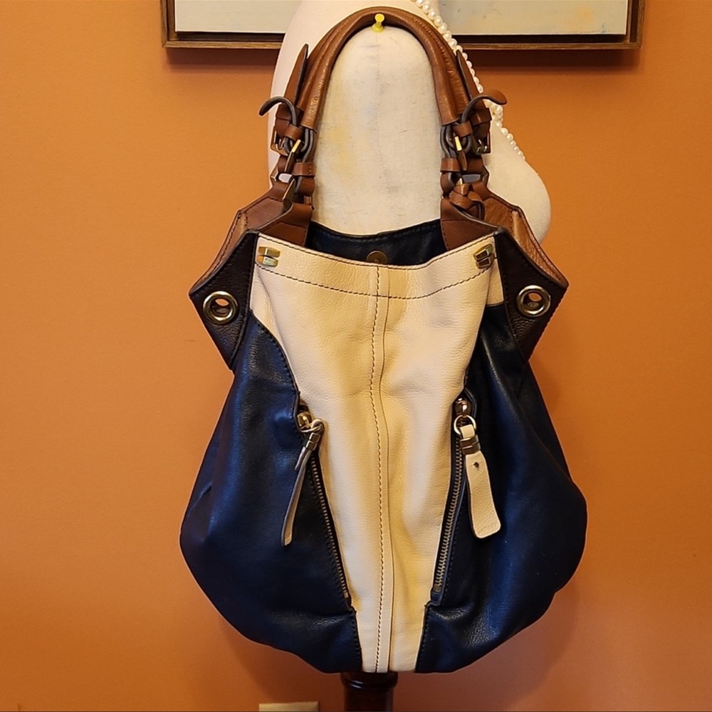 OrYANY Leather Colorblock shoulder Bag - Picture 2 of 9